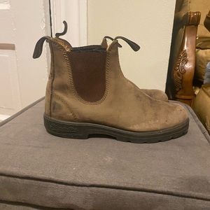 Blundstones!